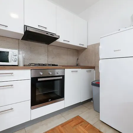 Pintar Apartman